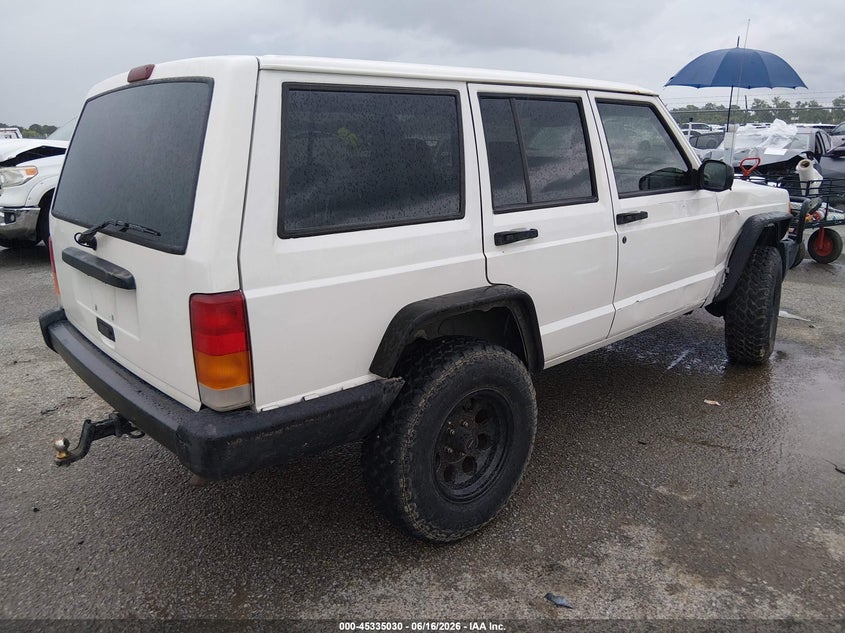 2000 Jeep Cherokee VIN 1J4FT28S1YL171962 IAAI salvage auction — SIDE, Salvage (Mississippi), sold $450 on 2026-08-19 (photo 4)