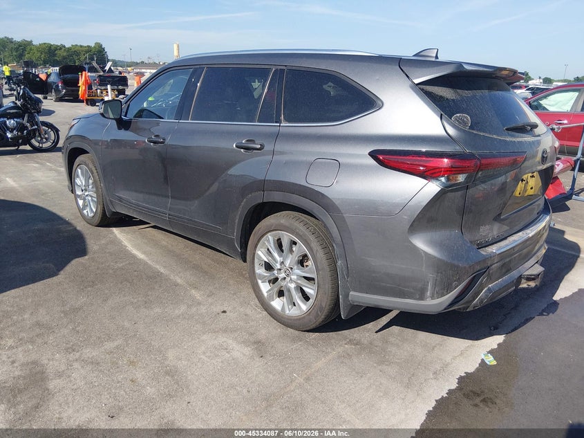 2021 Toyota Highlander VIN 5TDDZRBH5MS067906 IAAI salvage auction — HAIL, Salvage (Illinois), sold $16,450 on 2026-07-14 (photo 3)