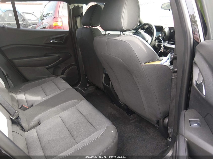2024 Chevrolet Trax VIN KL77LGE2XRC022881 IAAI salvage auction — RIGHT SIDE, Salvage (North Carolina), sold $7,725 on 2026-07-13 (photo 8)