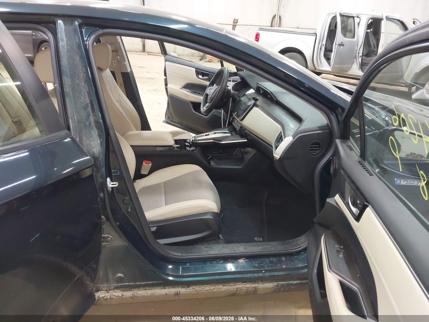 2018 Honda Clarity VIN JHMZC5F13JC018549 IAAI salvage auction — LEFT SIDE, Salvage Title, sold $2,800 on 2026-07-26 (photo 5)