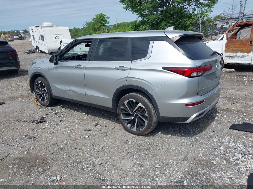 2022 Mitsubishi Outlander VIN JA4J4UA80NZ010285 IAAI salvage auction — UNDERCARRIAGE, Salvage Title, sold $6,700 on 2026-07-17 (photo 3)