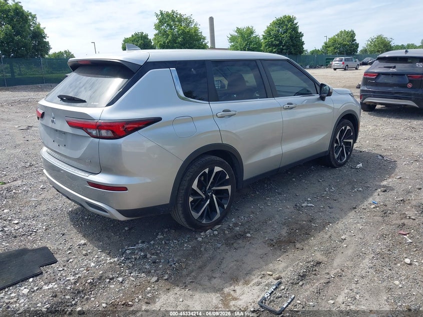 2022 Mitsubishi Outlander VIN JA4J4UA80NZ010285 IAAI salvage auction — UNDERCARRIAGE, Salvage Title, sold $6,700 on 2026-07-17 (photo 4)