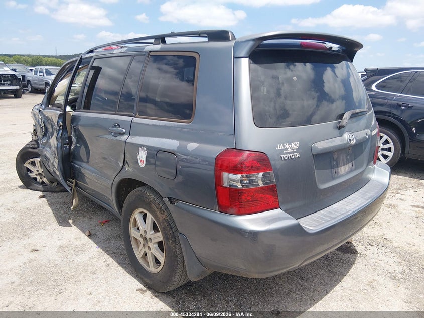 2006 Toyota Highlander VIN JTEGD21A560138840 IAAI salvage auction — LEFT SIDE, Junk (Oklahoma), sold $500 on 2026-07-28 (photo 3)