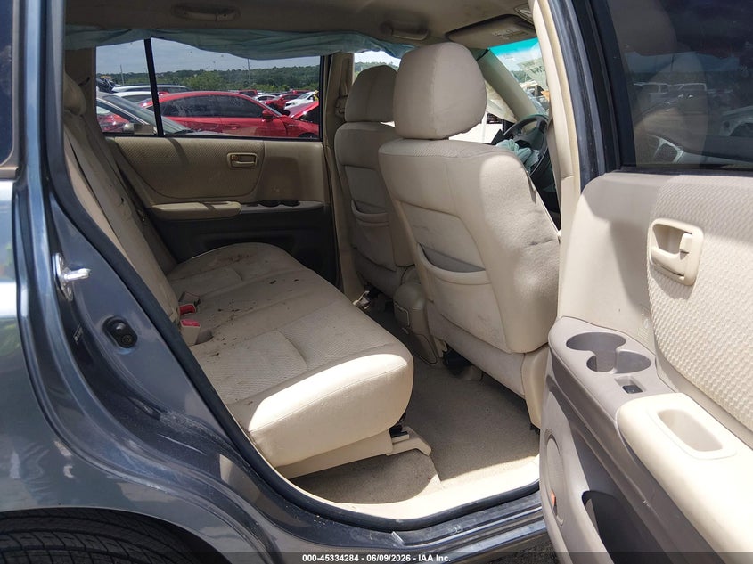 2006 Toyota Highlander VIN JTEGD21A560138840 IAAI salvage auction — LEFT SIDE, Junk (Oklahoma), sold $500 on 2026-07-28 (photo 8)