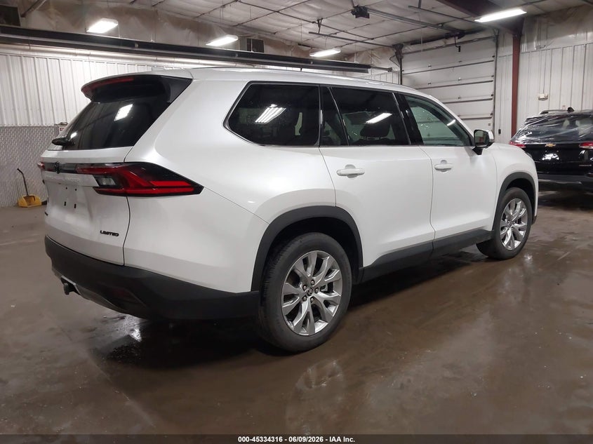 2025 Toyota Highlander VIN 5TDACAB54SS057134 IAAI salvage auction — HAIL, Salvage Title, sold $36,050 on 2026-07-28 (photo 4)