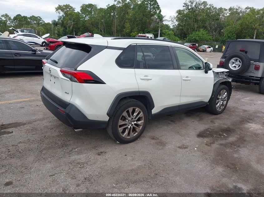 2021 Toyota Rav 4 VIN JTMC1RFVXMD081234 IAAI salvage auction — FRONT END, Salvage Title, sold $8,600 on 2026-07-27 (photo 4)