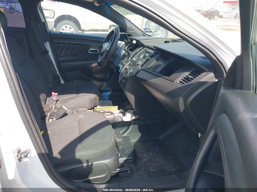 2016 Ford Police VIN 1FAHP2MK9GG154980 IAAI salvage auction — FRONT END, Salvage Title, sold $925 on 2026-07-13 (photo 5)