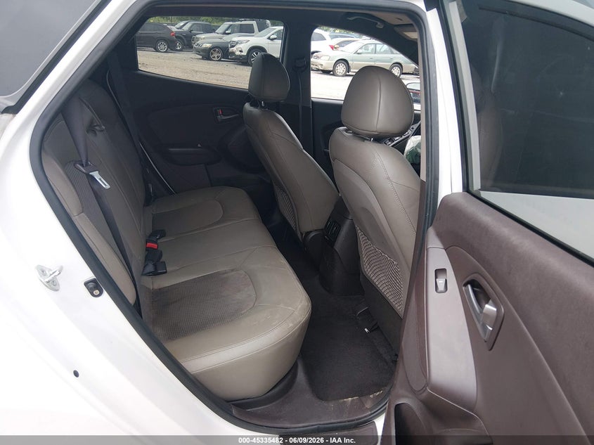 2015 Hyundai Tucson VIN KM8JUCAG1FU116844 IAAI salvage auction — LEFT FRONT, Salvage Title, sold $500 on 2026-07-10 (photo 8)