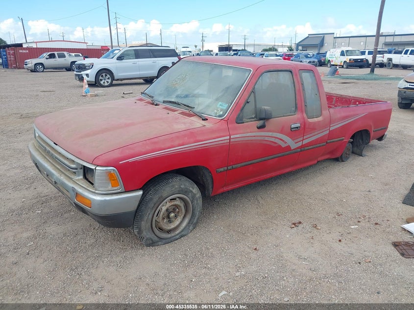1989 Toyota Pickup VIN JT4RN93P8K0009845 IAAI salvage auction — NORMAL WEAR, Original (Texas), sold $1,450 on 2026-07-22 (photo 2)