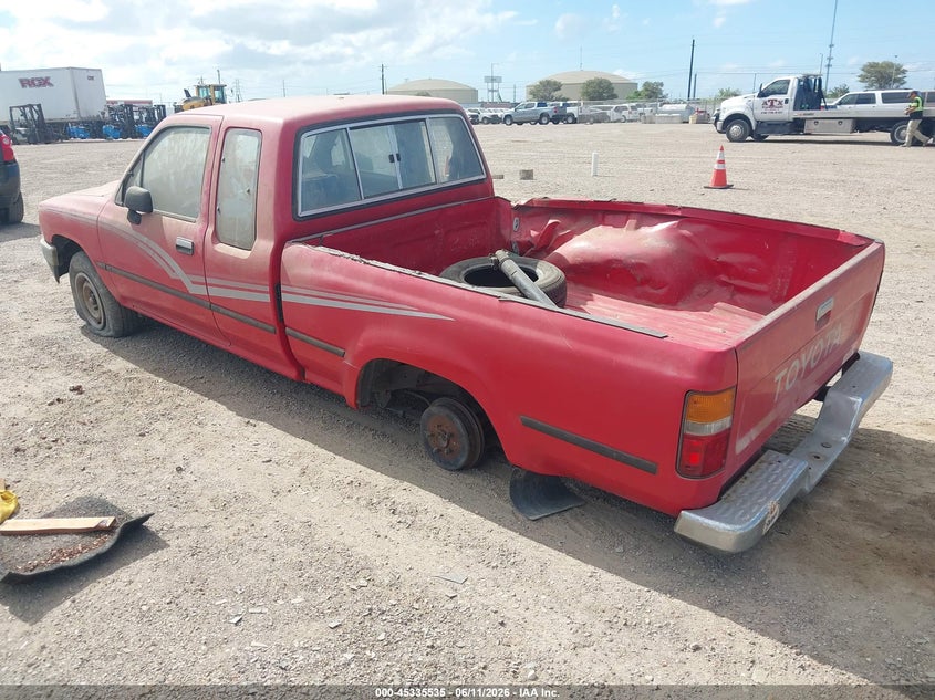 1989 Toyota Pickup VIN JT4RN93P8K0009845 IAAI salvage auction — NORMAL WEAR, Original (Texas), sold $1,450 on 2026-07-22 (photo 3)