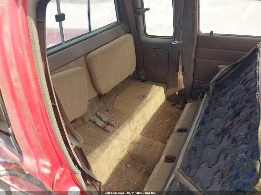 1989 Toyota Pickup VIN JT4RN93P8K0009845 IAAI salvage auction — NORMAL WEAR, Original (Texas), sold $1,450 on 2026-07-22 (photo 8)