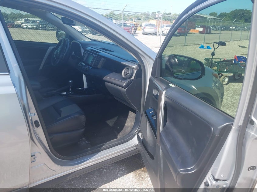 2018 Toyota Rav 4 VIN JTMYFREV8JJ211727 IAAI salvage auction — SIDE, Salvage Title, sold $5,400 on 2026-07-30 (photo 5)