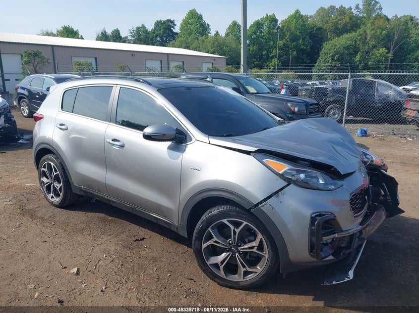 2020 Kia Sportage VIN KNDPRCA60L7655201 IAAI salvage auction — FRONT END, Salvage Title, sold $2,450 on 2026-07-27 (photo 1)