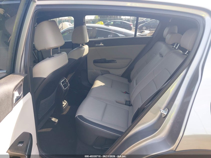 2020 Kia Sportage VIN KNDPRCA60L7655201 IAAI salvage auction — FRONT END, Salvage Title, sold $2,450 on 2026-07-27 (photo 8)