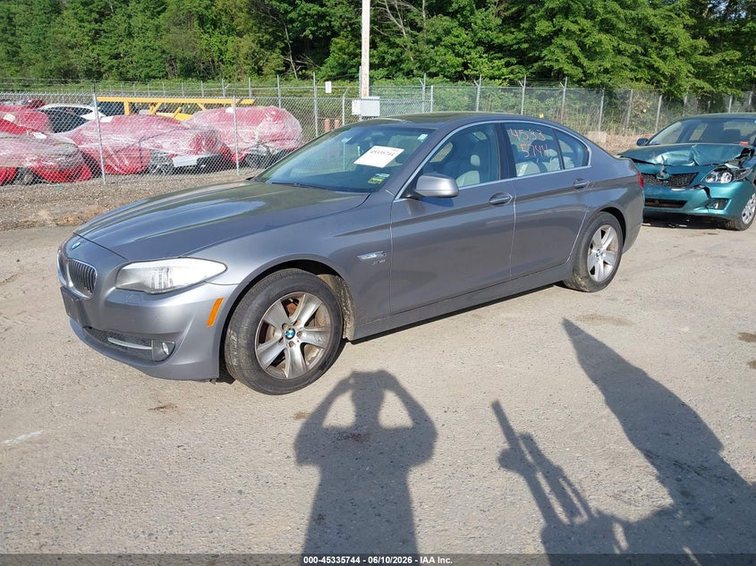 2012 BMW 5er VIN WBAXH5C5XCDW08047 IAAI salvage auction — NORMAL WEAR, Clear (Florida), sold $900 on 2026-08-01 (photo 2)