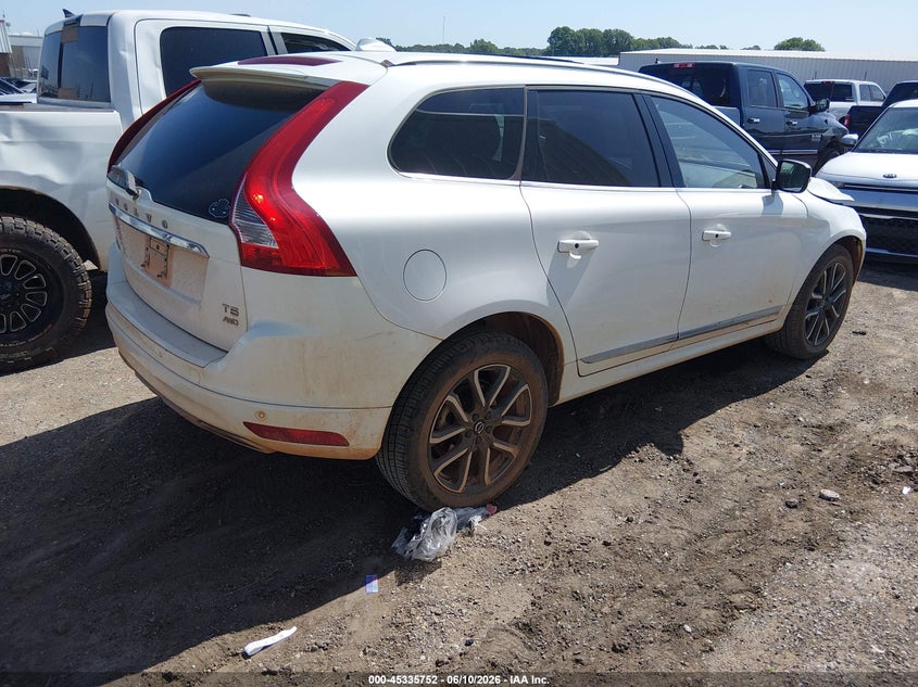 2016 Volvo Xc60 VIN YV4612RK8G2854429 IAAI salvage auction — RIGHT FRONT, Clear (Oklahoma), sold $675 on 2026-08-05 (photo 4)