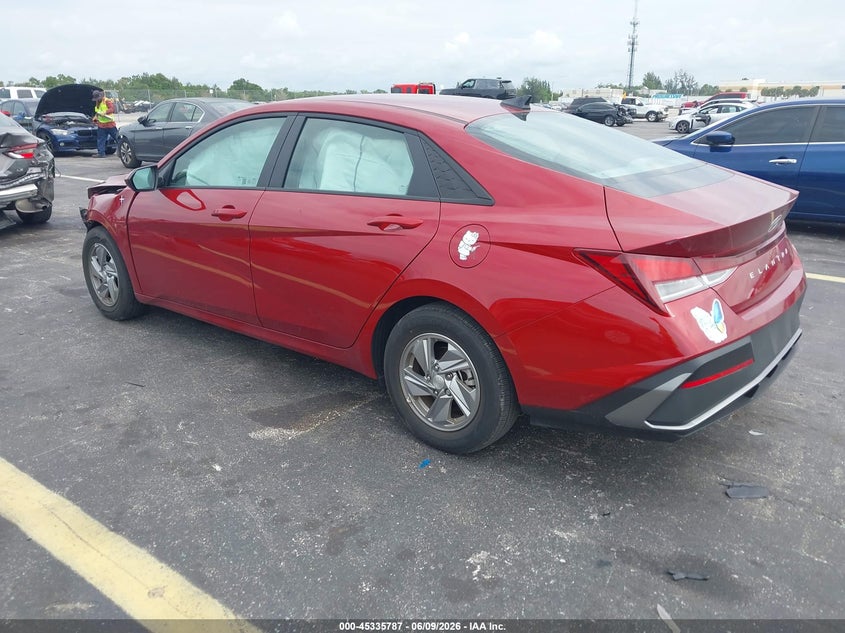 2025 Hyundai Elantra VIN KMHLL4DG8SU033421 IAAI salvage auction — FRONT END, Salvage Title, sold $3,900 on 2026-07-16 (photo 3)