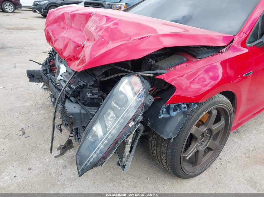 2016 Volkswagen Golf r VIN WVWLF7AU6GW107499 IAAI salvage auction — FRONT END, Salvage Title, sold $1,750 on 2026-07-28 (photo 6)
