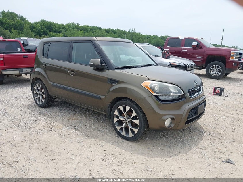 2012 Kia Soul VIN KNDJT2A68C7428081 IAAI salvage auction — NORMAL WEAR, Salvage Title, sold $700 on 2026-07-08 (photo 1)