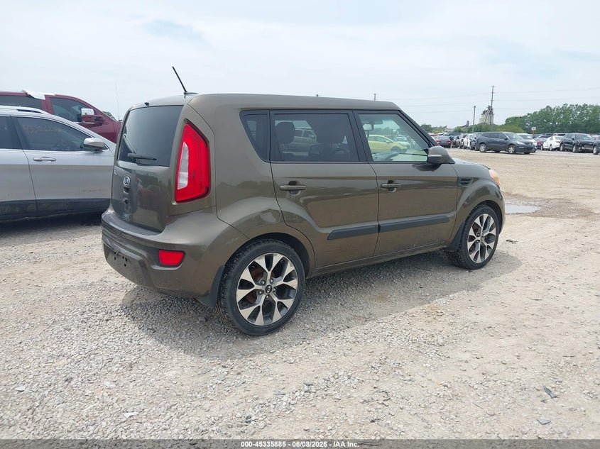2012 Kia Soul VIN KNDJT2A68C7428081 IAAI salvage auction — NORMAL WEAR, Salvage Title, sold $700 on 2026-07-08 (photo 4)