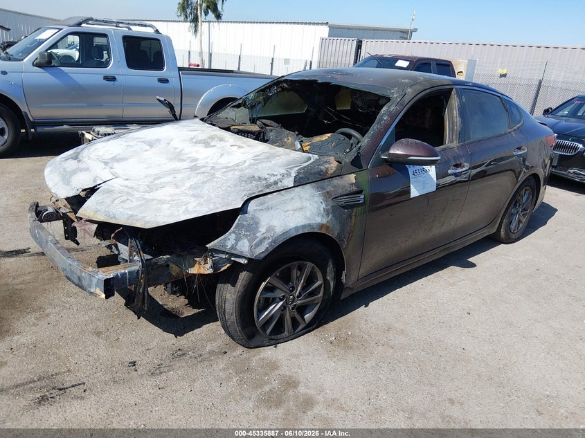 2020 Kia Optima VIN 5XXGT4L36LG387692 IAAI salvage auction — EXTERIOR BURN, Salvage Title, sold $350 on 2026-07-13 (photo 2)