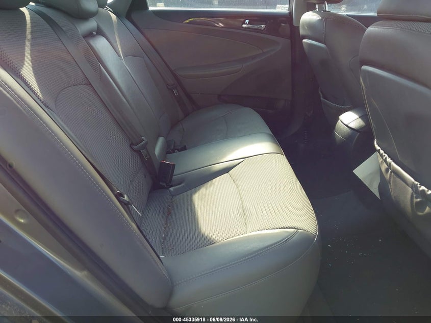 2014 Hyundai Sonata VIN 5NPEC4AB7EH847869 IAAI salvage auction — NORMAL WEAR, Clear (North Carolina), sold $375 on 2026-07-22 (photo 8)