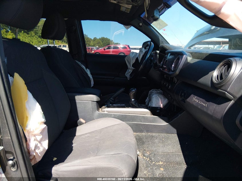 2017 Toyota Tacoma VIN 5TFCZ5AN6HX064265 IAAI salvage auction — FRONT END, Salvage Title, sold $5,400 on 2026-08-01 (photo 5)