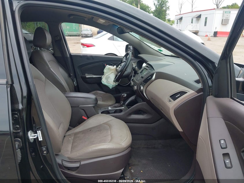 2015 Hyundai Tucson VIN KM8JU3AG8FU988048 IAAI salvage auction — LEFT FRONT, Salvage Title, sold $1,400 on 2026-07-28 (photo 5)