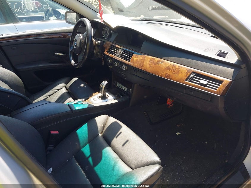 2009 BMW 5er VIN WBAPT73509CX02737 IAAI salvage auction — UNKNOWN, Clear (Connecticut), sold $1,300 on 2026-07-14 (photo 5)