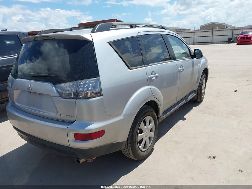 2012 Mitsubishi Outlander VIN JA4AS2AW5CU004713 IAAI salvage auction — HAIL, Original (Texas), sold $300 on 2026-07-28 (photo 4)