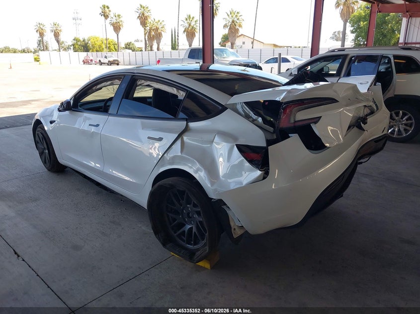 2026 Tesla Model 3 VIN 5YJ3E1EA1TF158035 IAAI salvage auction — FRONT & REAR, Salvage Title, sold $25 on 2026-07-28 (photo 3)