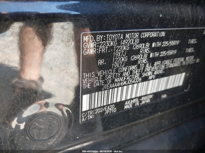 2021 Toyota Venza VIN JTEAAAAH6MJ054328 IAAI salvage auction — REAR END, Salvage Title, sold $15,000 on 2026-07-20 (photo 9)