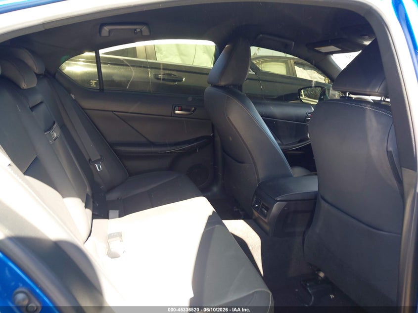 2024 Lexus Is VIN JTHBA1D2XR5131166 IAAI salvage auction — VANDALISM, Salvage Title, sold $21,500 on 2026-08-05 (photo 8)