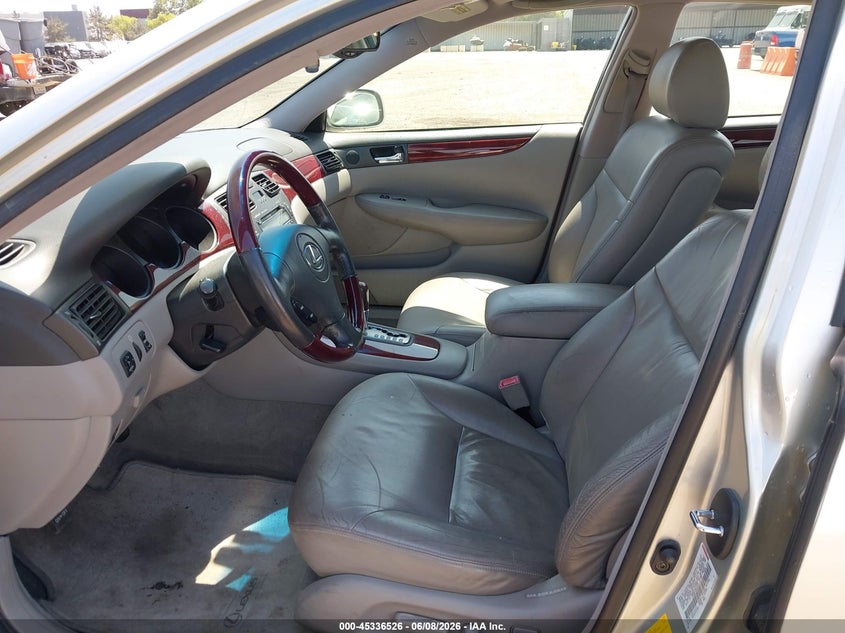 2003 Lexus ES VIN JTHBF30G030116128 IAAI salvage auction — NORMAL WEAR, Clear - Dealer Only (California), sold $275 on 2026-07-13 (photo 5)