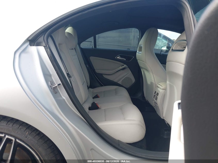 2018 Mercedes-benz Cla-klasse VIN WDDSJ4GB6JN640941 IAAI salvage auction — FRONT END, Salvage Title, sold $25 on 2026-07-30 (photo 8)