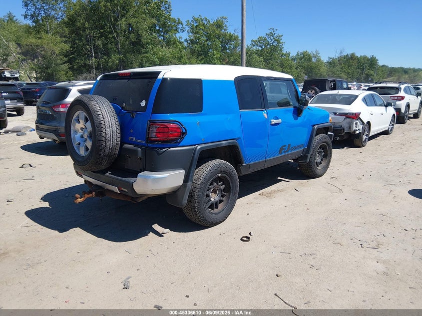 2007 Toyota Fj cruiser VIN JTEBU11F270041807 IAAI salvage auction — NORMAL WEAR, Original (New Hampshire), sold $2,150 on 2026-07-08 (photo 4)