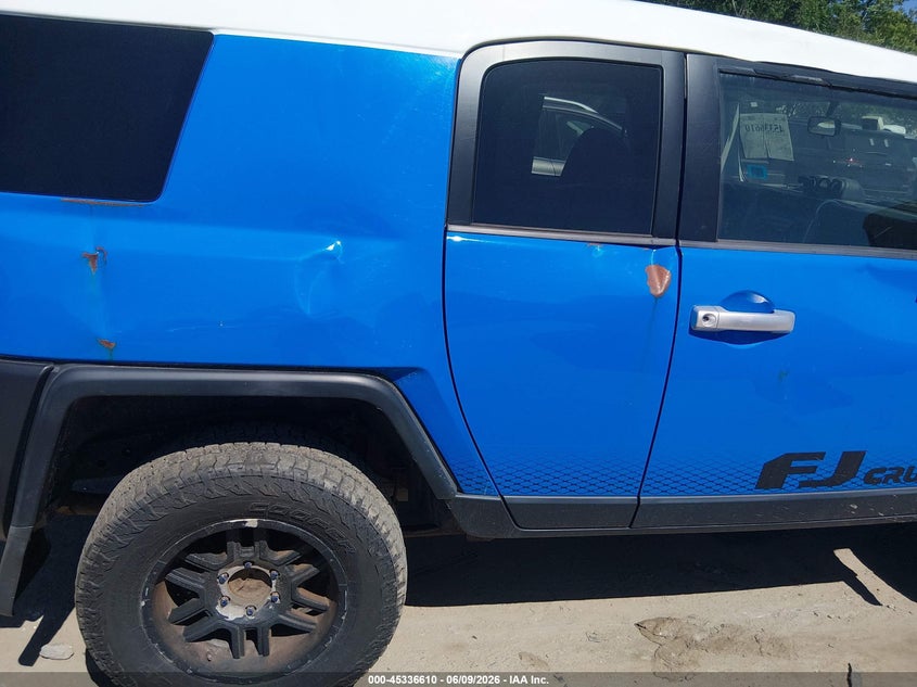 2007 Toyota Fj cruiser VIN JTEBU11F270041807 IAAI salvage auction — NORMAL WEAR, Original (New Hampshire), sold $2,150 on 2026-07-08 (photo 5)