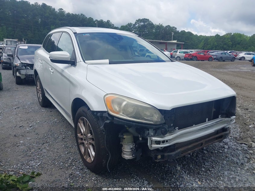 2015 Volvo Xc60 VIN YV4612RK9F2630181 IAAI salvage auction — FRONT END, Salvage Title, sold $1,250 on 2026-07-11 (photo 1)