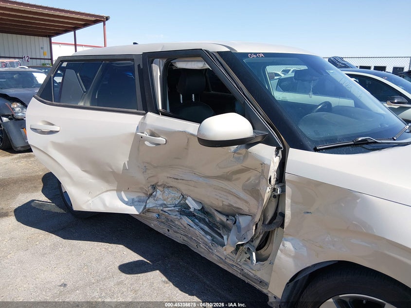 2020 Kia Soul VIN KNDJ33AUXL7051029 IAAI salvage auction — LEFT & RIGHT, Salvage (Texas), sold $2,350 on 2026-07-22 (photo 6)
