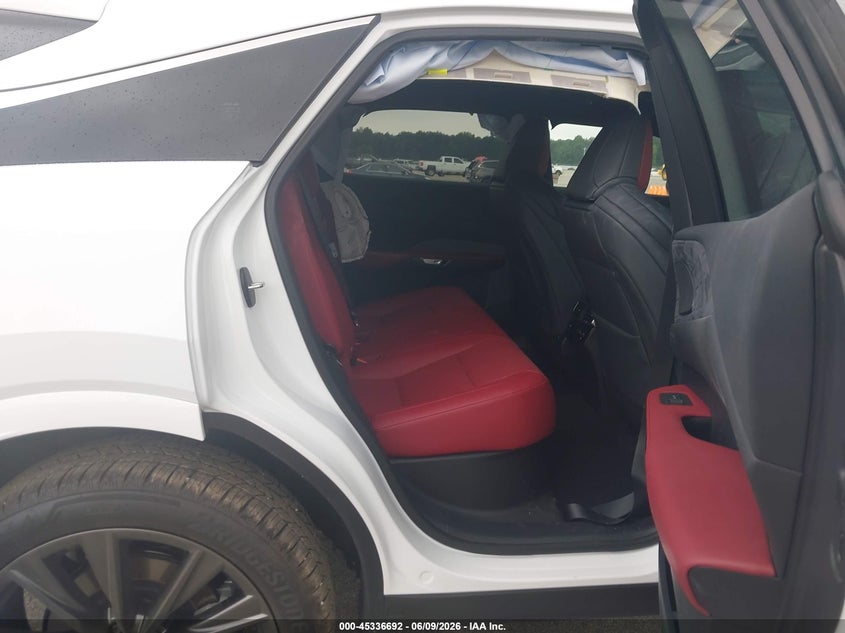 2026 Lexus Rx VIN 2T2BAMCA0TC138595 IAAI salvage auction — SIDE, Salvage Title, sold $29,500 on 2026-07-30 (photo 8)