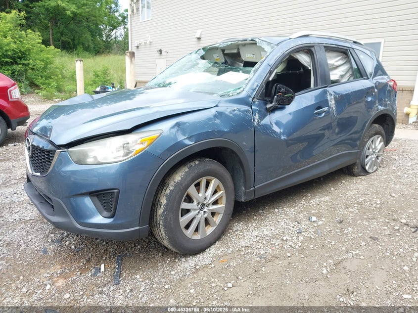 2014 Mazda Cx-5 VIN JM3KE4BE5E0422712 IAAI salvage auction — ROLLOVER, Salvage (Pennsylvania), sold $700 on 2026-07-14 (photo 2)