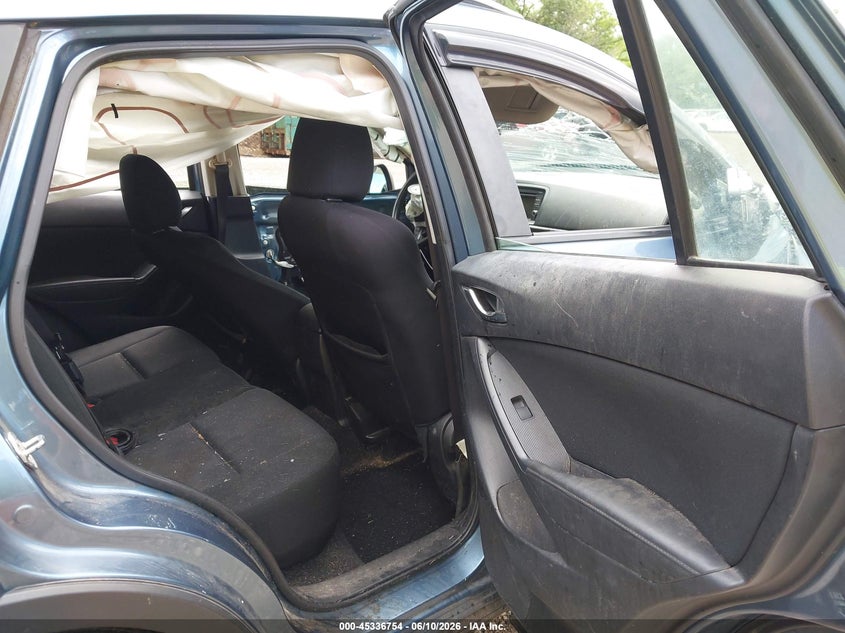 2014 Mazda Cx-5 VIN JM3KE4BE5E0422712 IAAI salvage auction — ROLLOVER, Salvage (Pennsylvania), sold $700 on 2026-07-14 (photo 8)
