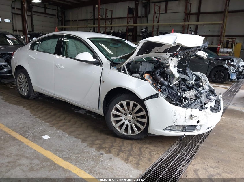 2011 Buick Regal VIN W04GN5EC2B1012092 IAAI salvage auction — FRONT END, Clear (Michigan), sold $350 on 2026-07-13 (photo 1)