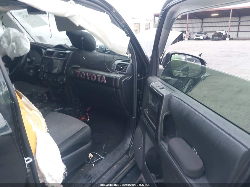 2021 Toyota 4runner VIN JTEEU5JR1M5230686 IAAI salvage auction — FRONT END, Certificate Of Destruction (Florida), sold $5,500 on 2026-07-14 (photo 5)
