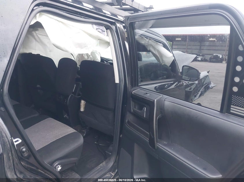 2021 Toyota 4runner VIN JTEEU5JR1M5230686 IAAI salvage auction — FRONT END, Certificate Of Destruction (Florida), sold $5,500 on 2026-07-14 (photo 8)