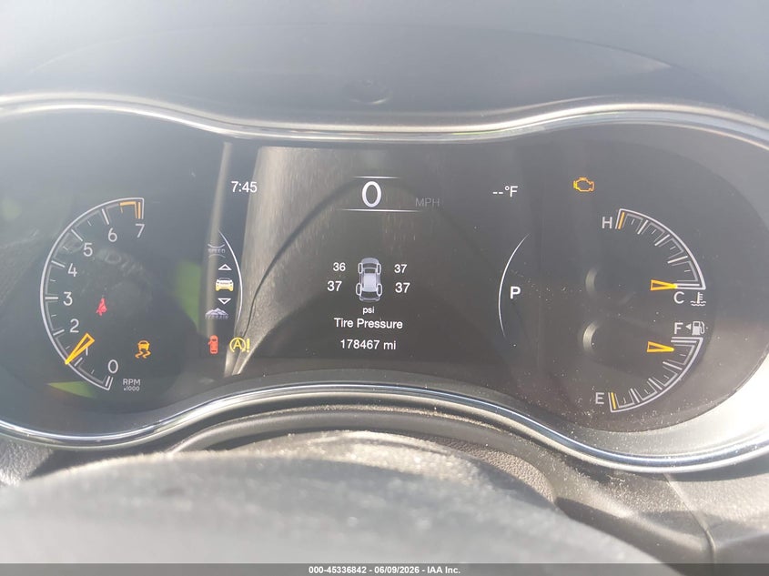 2019 Jeep Grand cherokee VIN 1C4RJFBGXKC772797 IAAI salvage auction — FRONT END, Salvage Title, sold $3,200 on 2026-07-28 (photo 7)
