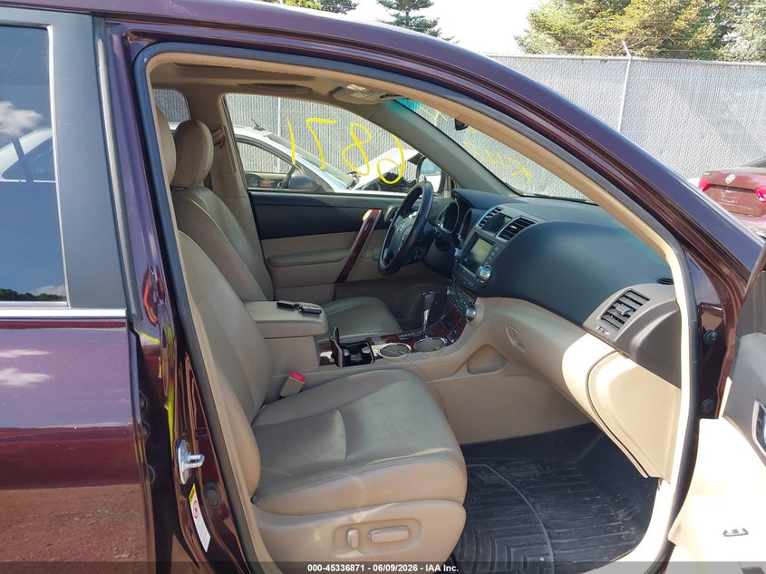 2012 Toyota Highlander VIN JTEDC3EH4C2009264 IAAI salvage auction — LEFT FRONT, Clear (Wisconsin), sold $2,350 on 2026-07-08 (photo 5)