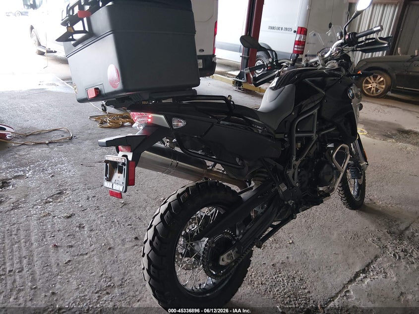 2016 BMW F 800 VIN WB10B1205GZL07907 IAAI salvage auction — LEFT & RIGHT, Clear (New York), sold $25 on 2026-07-29 (photo 4)