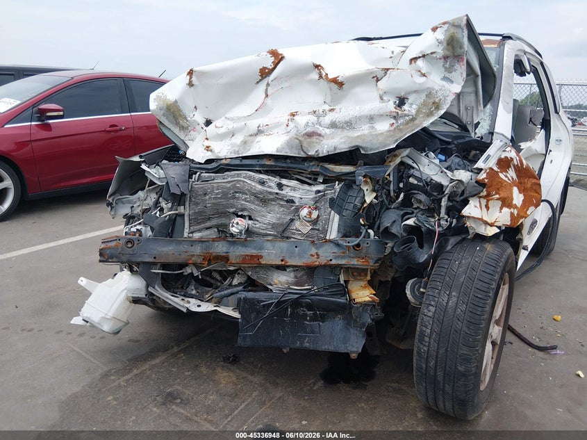 2006 Toyota Rav4 VIN JTMZK31V165004423 IAAI salvage auction — FRONT END, Salvage (North Carolina), sold $200 on 2026-07-15 (photo 6)