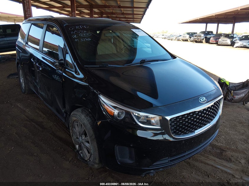 2017 Kia SEDONA VIN KNDMB5C18H6283186 IAAI salvage auction — RIGHT SIDE, Salvage (Arizona), sold $2,050 on 2026-07-14 (photo 1)